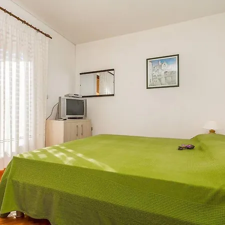 Apartment Valbandon