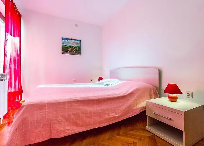 Apartman Valbandon *