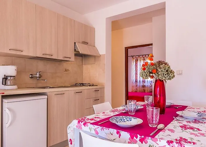 Valbandon Apartman *