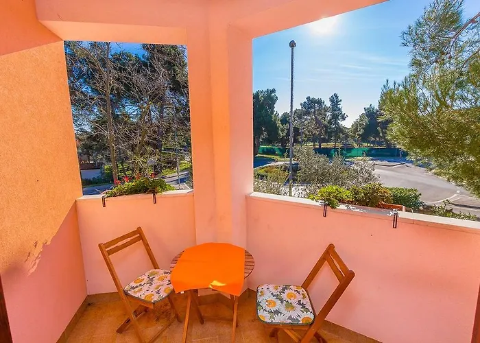 Valbandon Apartman *